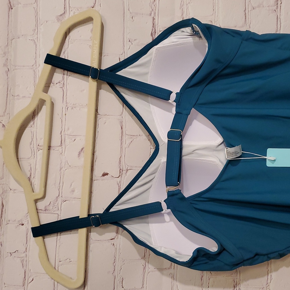 NWT Aqua Eve Green One-Piece Swimsuit w/ Coverup - Picture 4 of 10